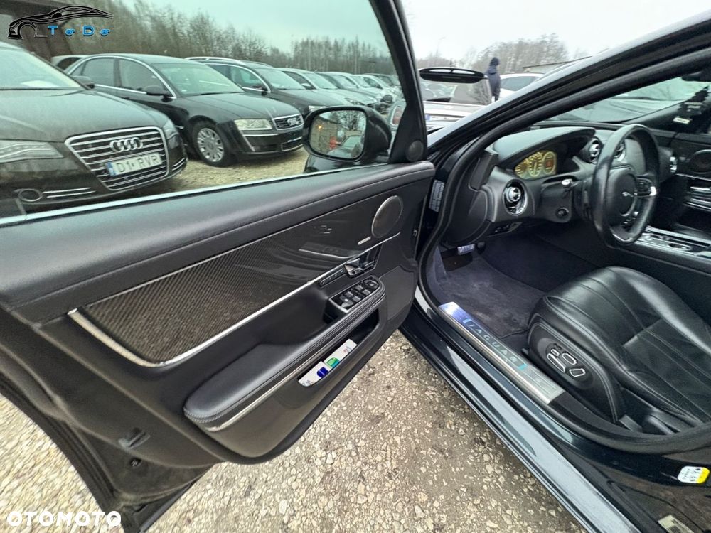 Jaguar XJ 3.0 D V6 Supersport - 24