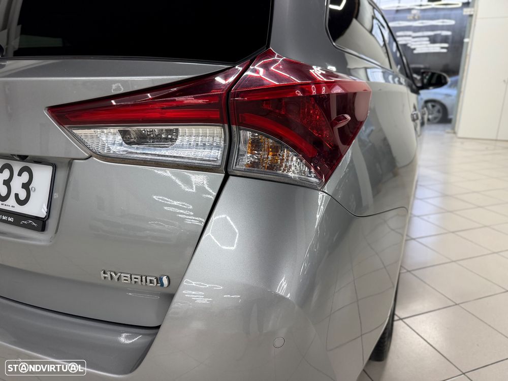 Toyota Auris Touring Sports 1.8 HSD Sport+Skyview +Navi - 7