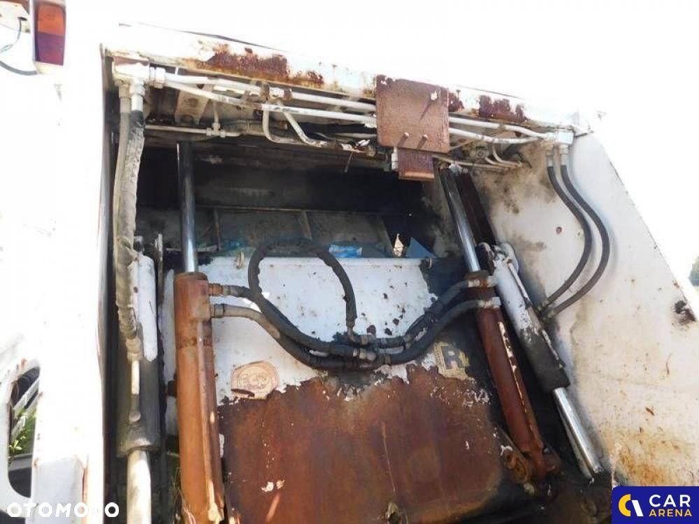 Iveco ML140 - 13