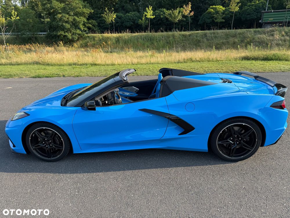 Chevrolet Corvette - 14