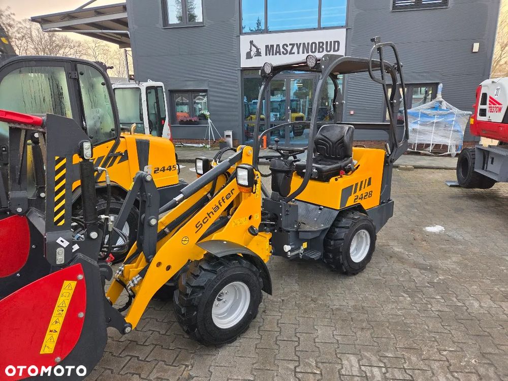 Schäffer Ładowarka Miniładowarka Schaffer 2428-2 Nowa - 2