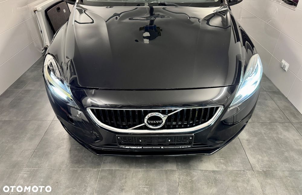 Volvo V40 T2 - 2