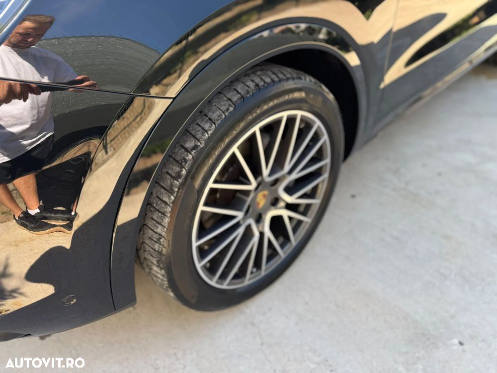 PORSCHE Cayenne 2022 — imagine 16