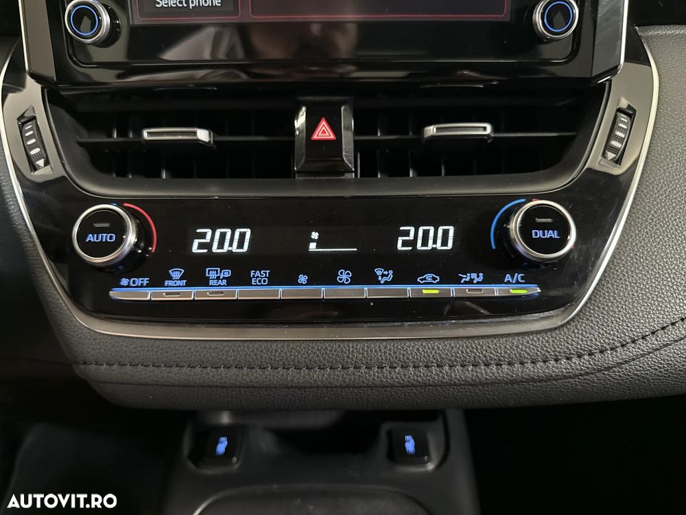 Toyota Corolla - 19