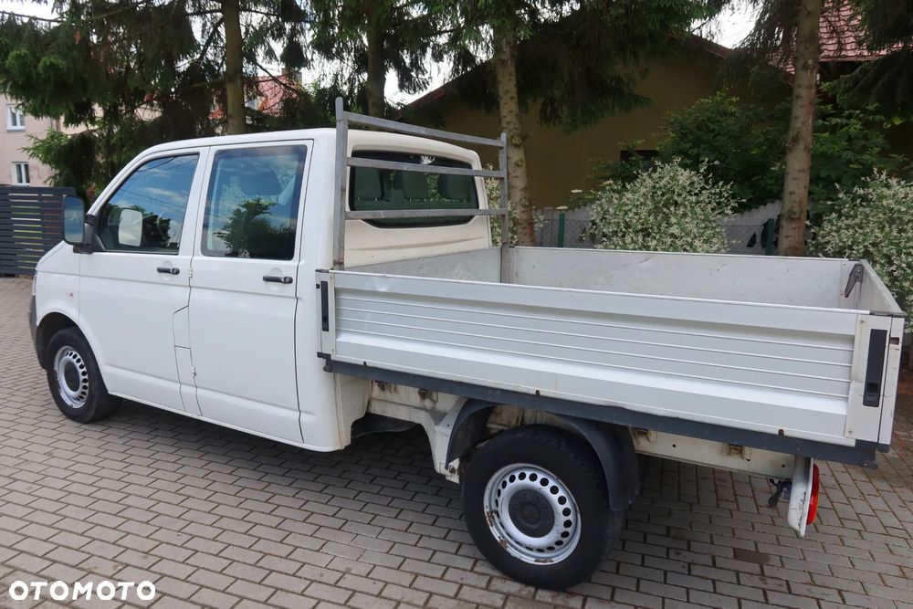 Volkswagen Transporter - 4