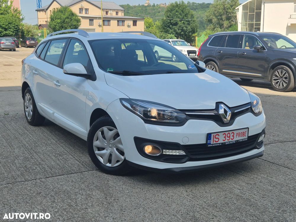 Renault Megane dCi 110 FAP Paris - 3
