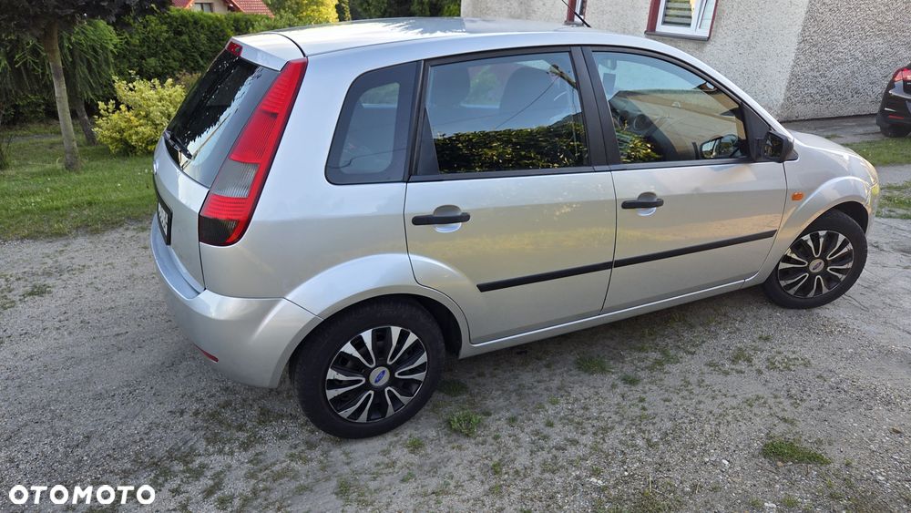 Ford Fiesta 1.4 - 4