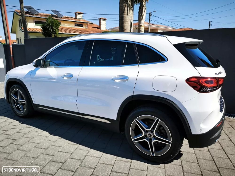 Mercedes-Benz GLA 250 e AMG Line - 2