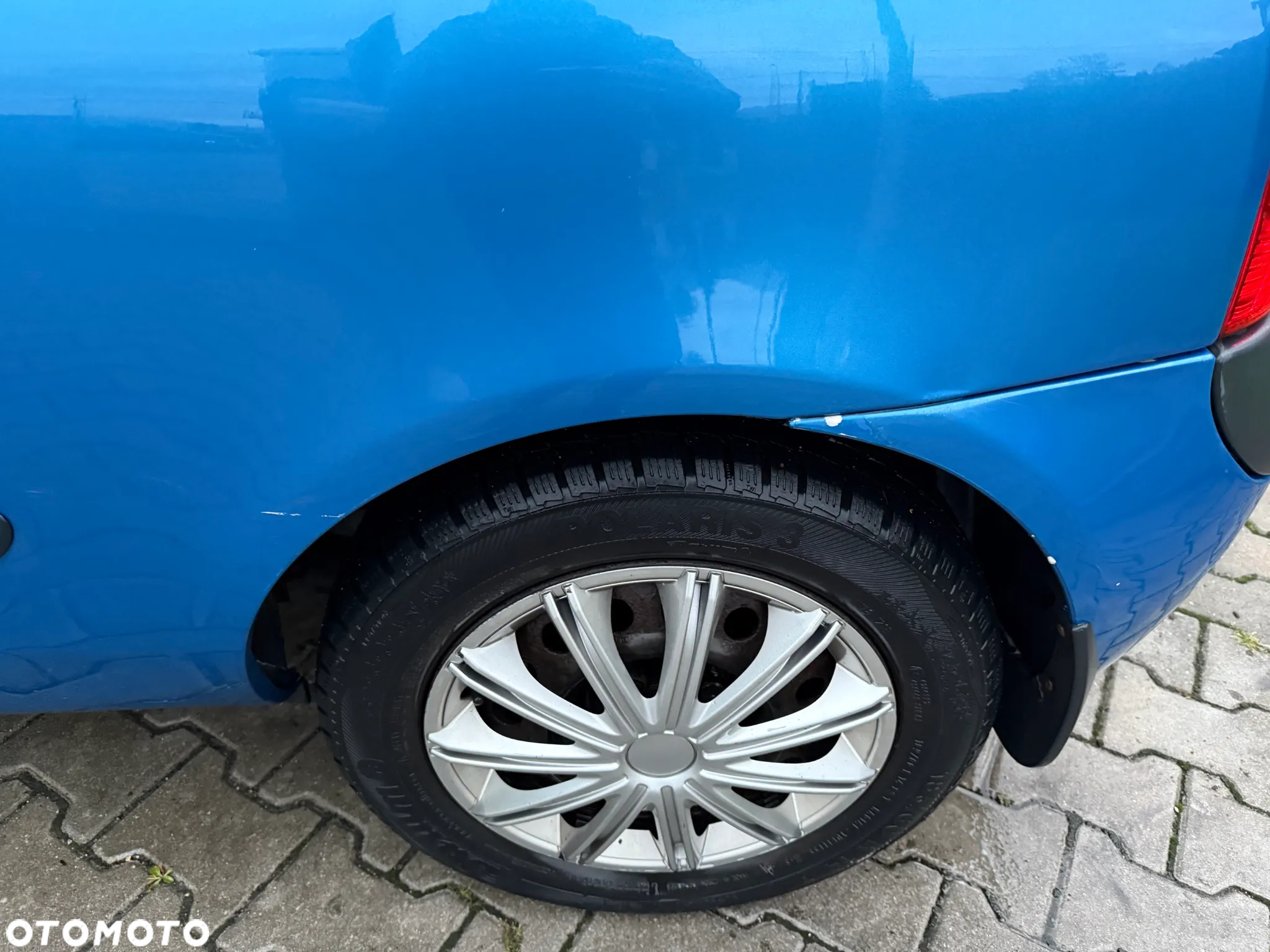 Renault Clio - 17