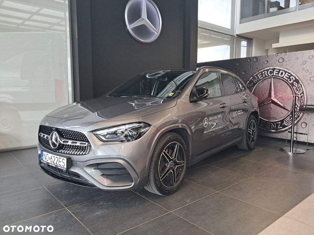 Mercedes-Benz GLA - 7