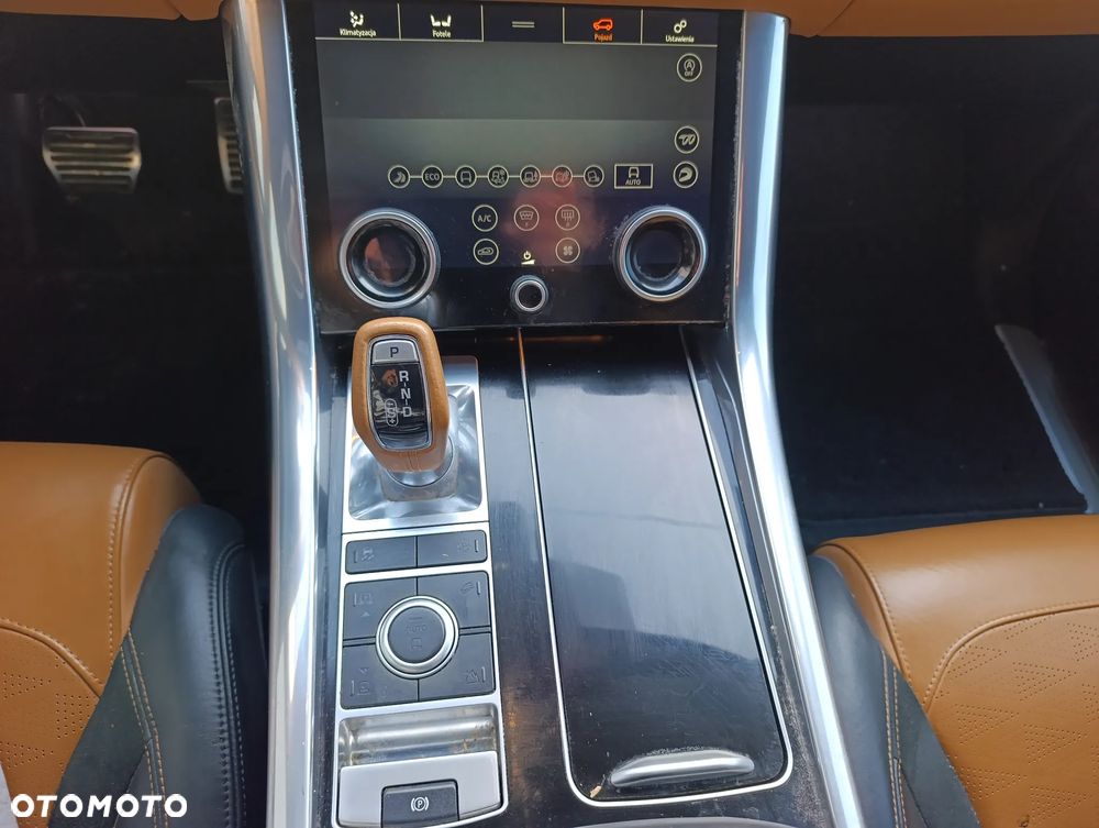 Land Rover Range Rover Sport P575 5.0 V8 SVR Carbon Edition - 28