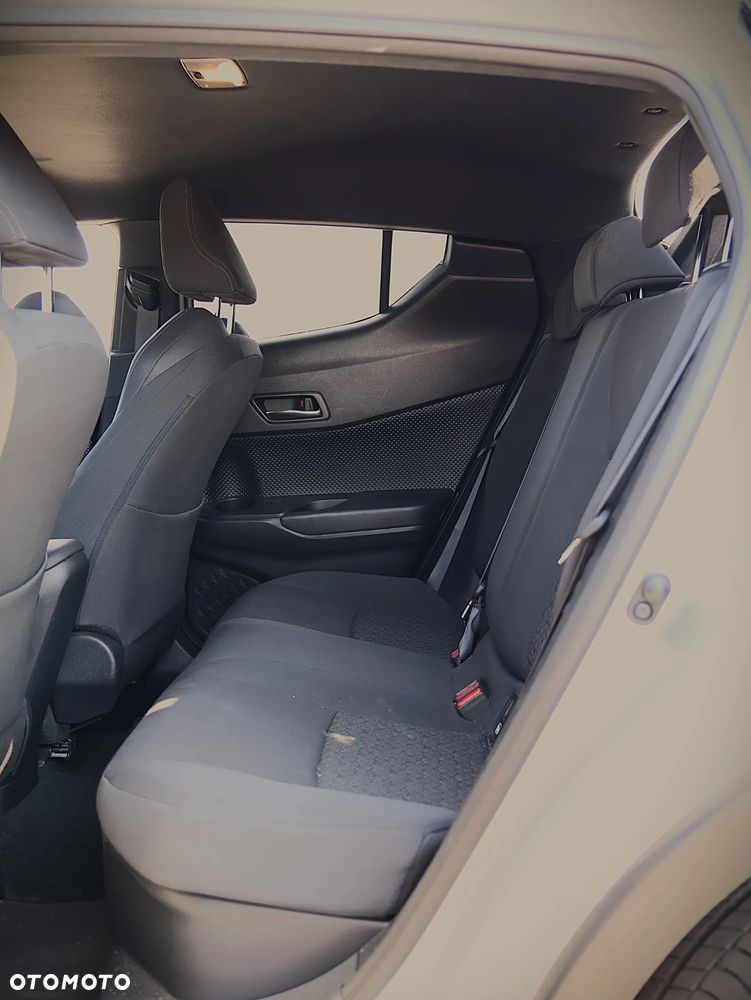 Toyota C-HR 2.0 Hybrid Style - 25