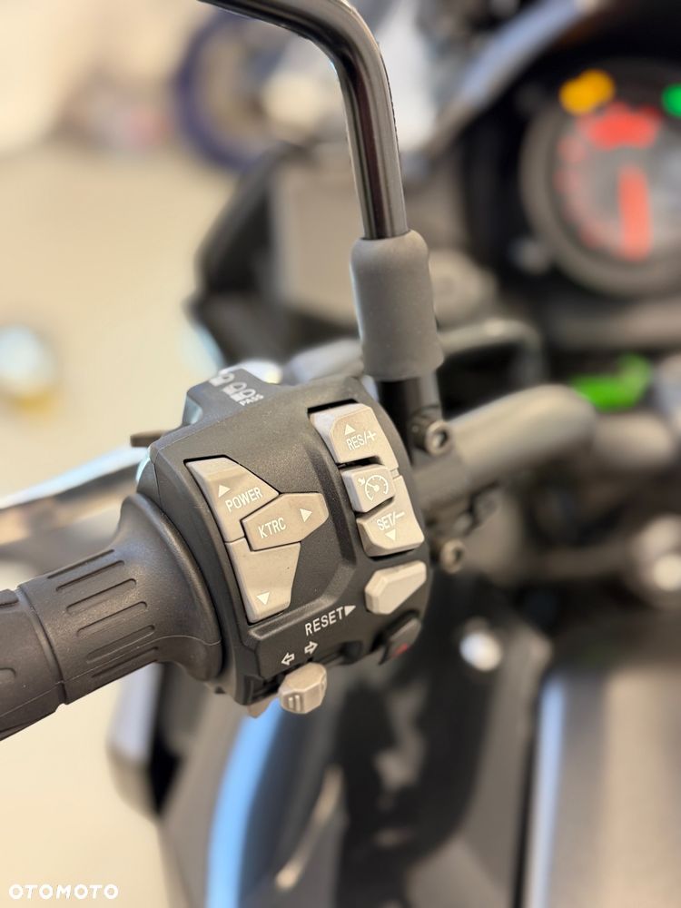 Kawasaki Versys 1000 - 22