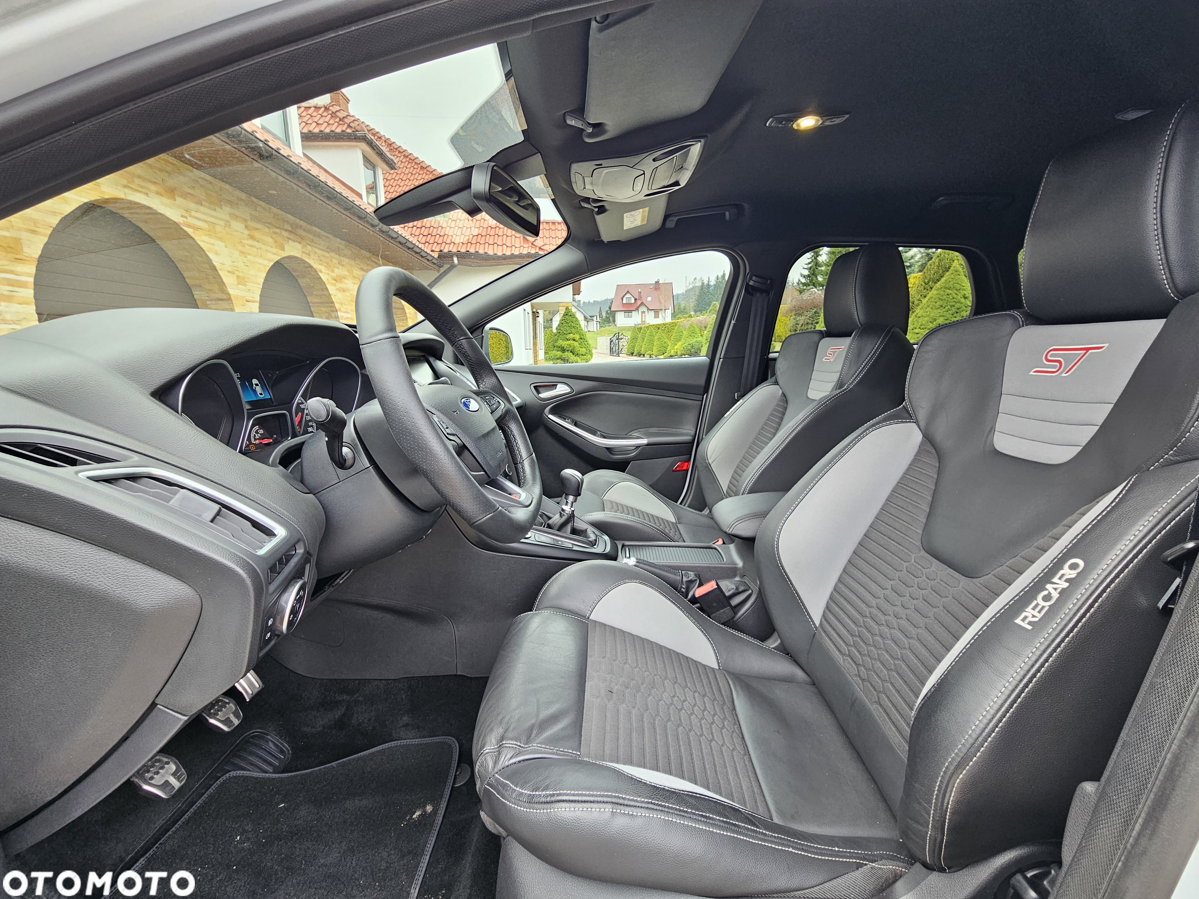 Ford Focus 2.0 TDCi ST - 8
