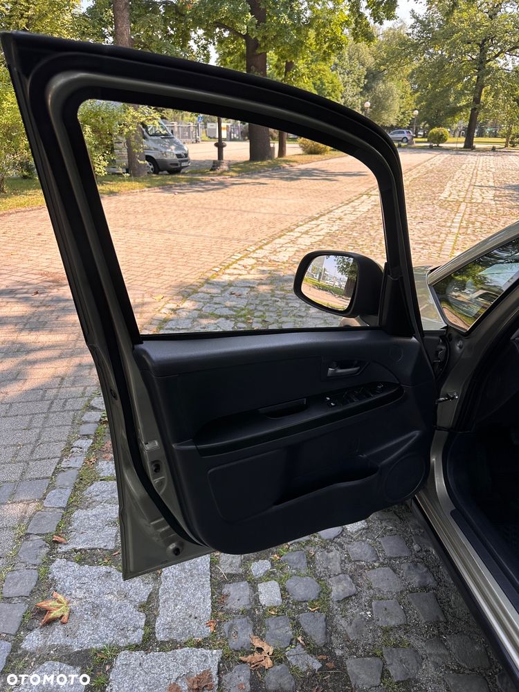 Fiat Sedici 1.6 16V 4x2 Dynamic - 16