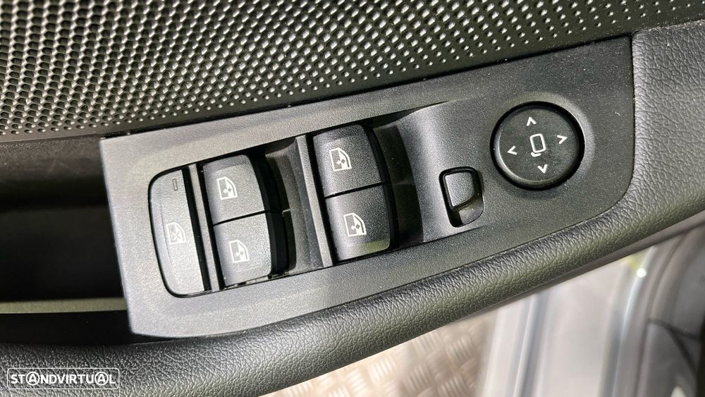 BMW 116 d Advantage Auto - 11