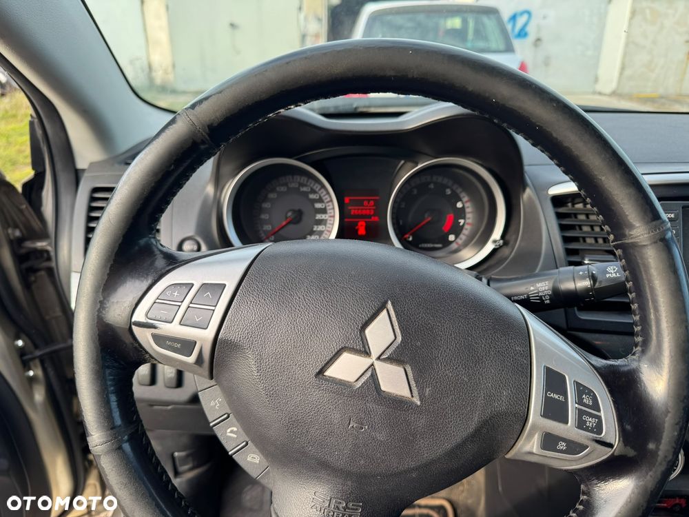 Mitsubishi Lancer 1.8 Instyle NAVI - 7
