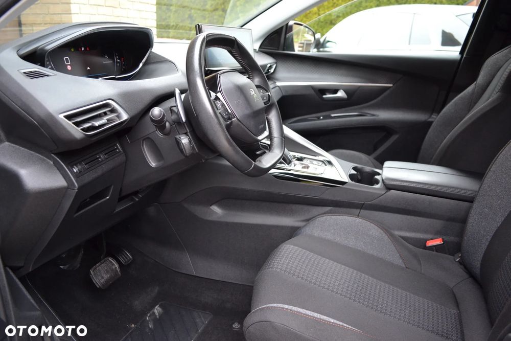 Peugeot 5008 1.2 PureTech Active Pack S&S EAT8 - 9