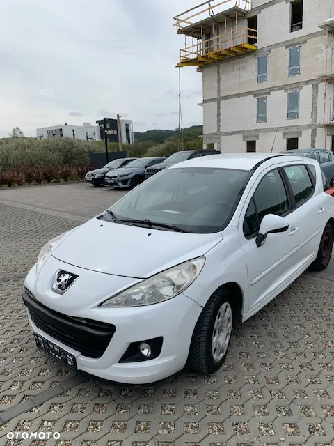 Peugeot 207 1.6 HDi Presence Euro5 - 5