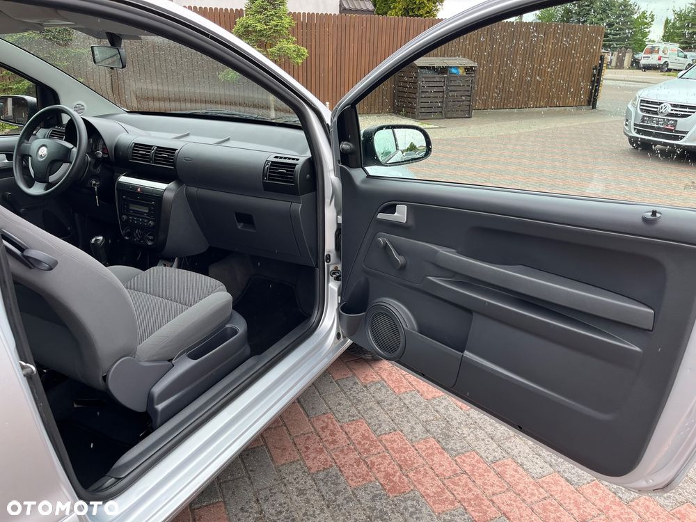 Volkswagen Fox - 8