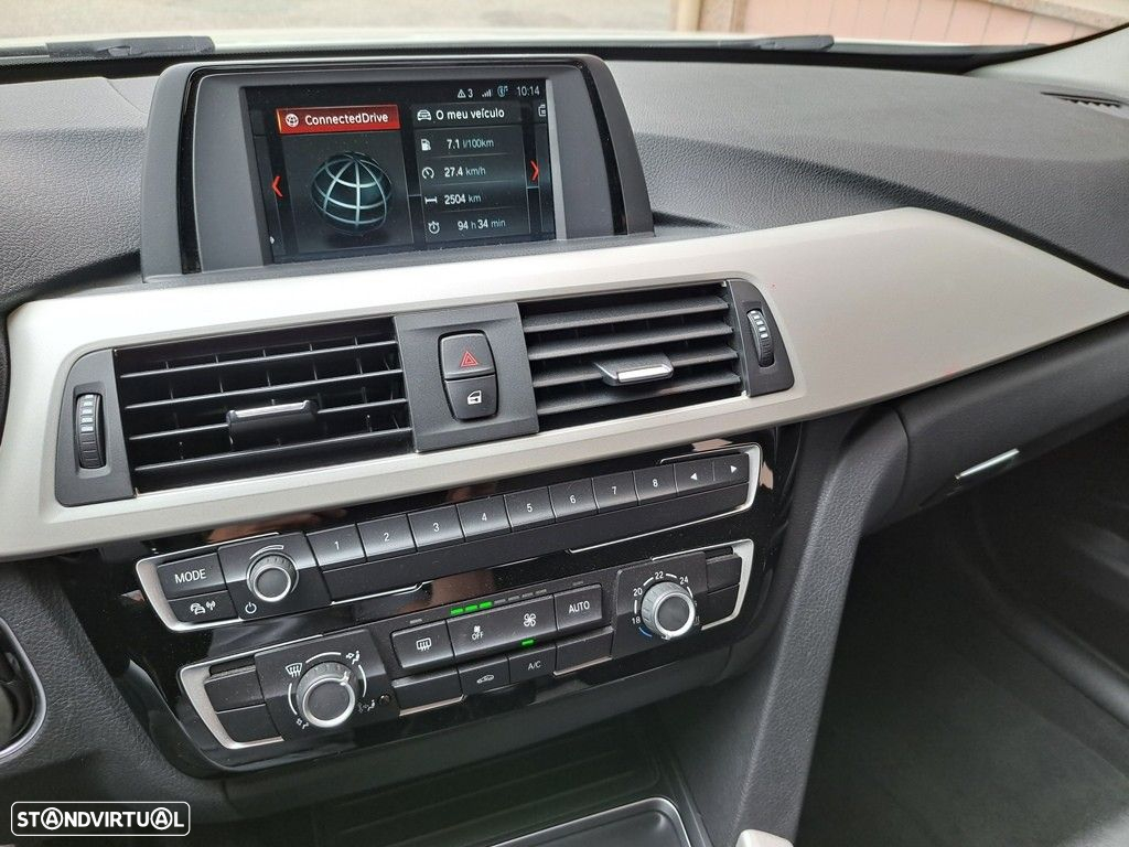 BMW 318 d Touring - 16