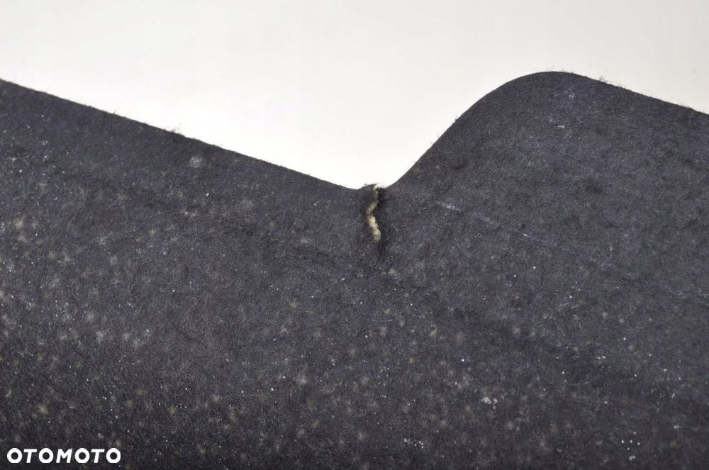 AUDI A4 B9 WYGŁUSZENIE PODBITKA MASKI 8W0863825 - 3