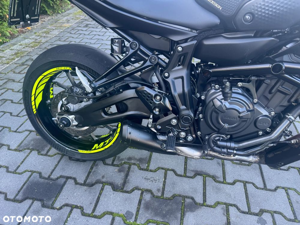 Yamaha MT - 11