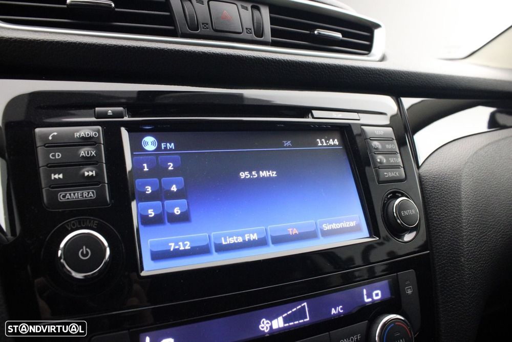 Nissan Qashqai 1.5 dCi Tekna — fotografia 16