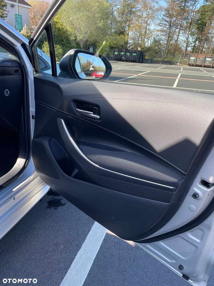 Toyota Corolla 1.2 Turbo Comfort - 13