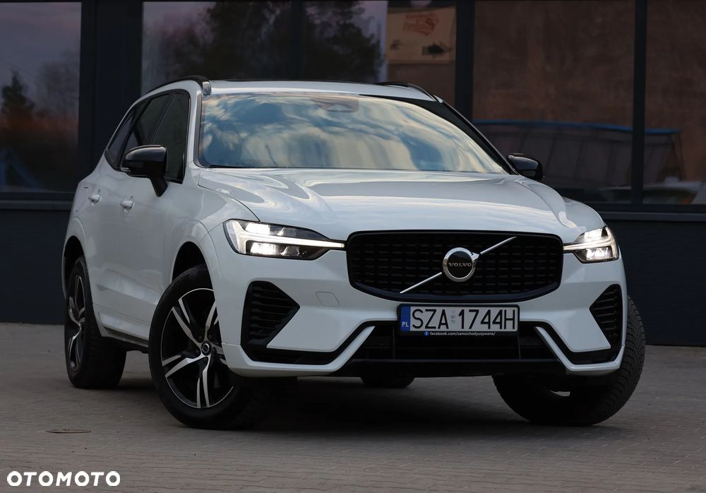 Volvo XC 60 T6 AWD Recharge Geartronic RDesign - 2