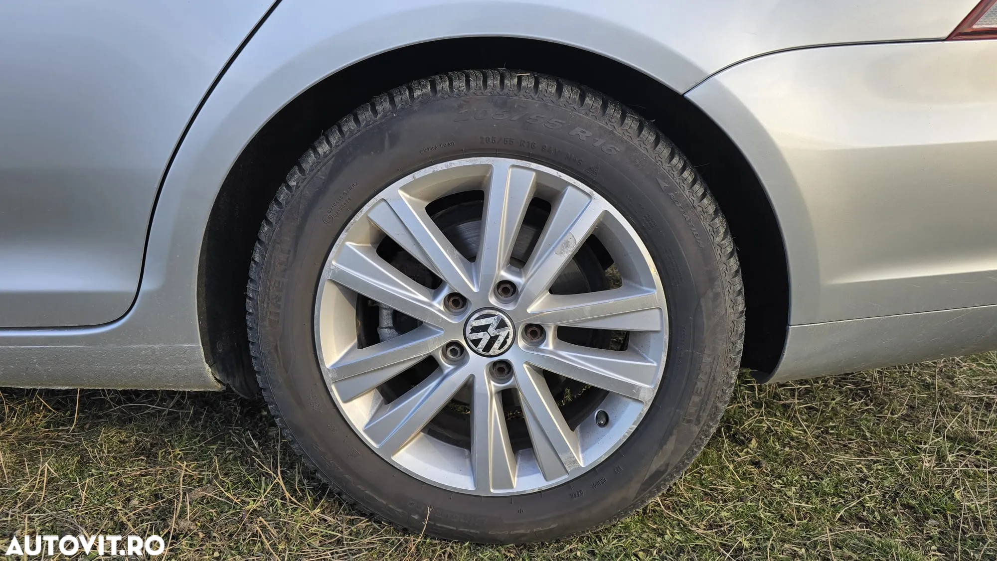 Volkswagen Golf 1.4 TSI Comfortline - 6