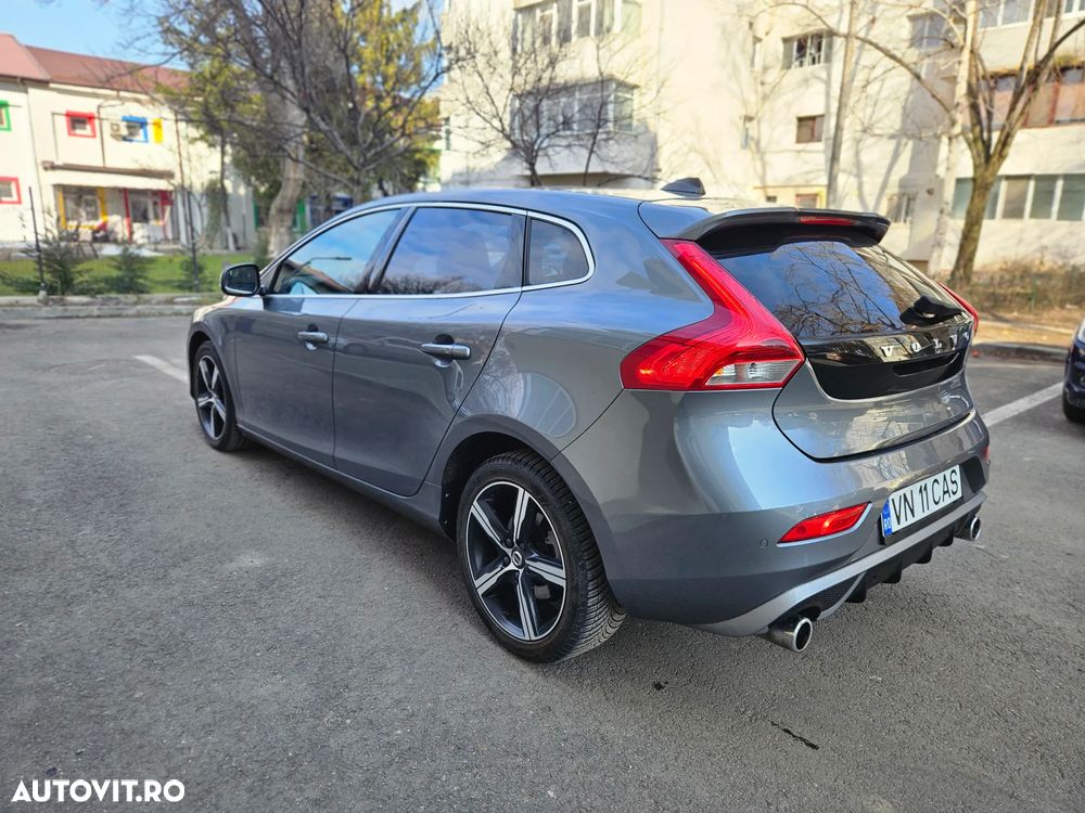Volvo V40 D3 Aut. Inscription - 17