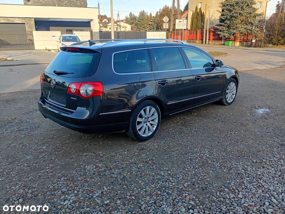 Volkswagen Passat 2.0 TDI 4Motion Highline - 37