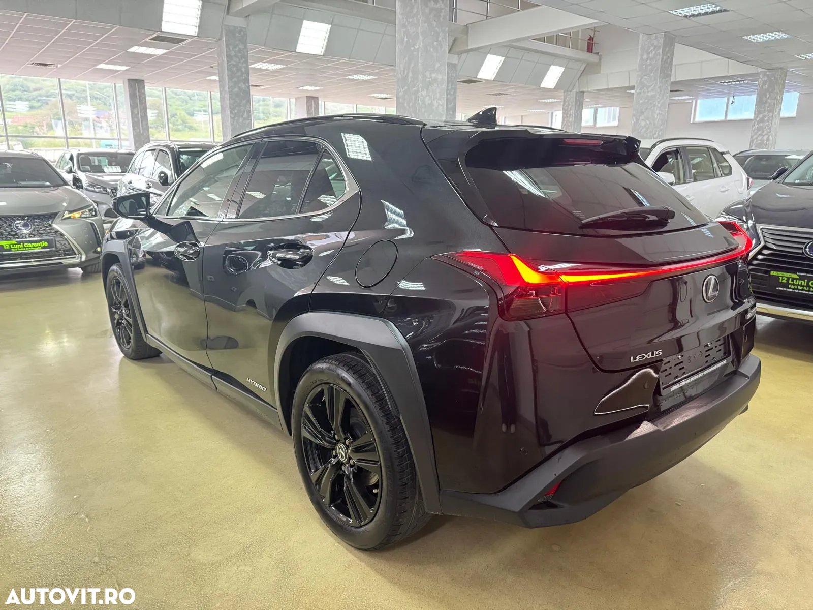 Lexus UX 250h 2.0L HEV 20H- (178 HP) 4X4 CVT Special Edition - 10