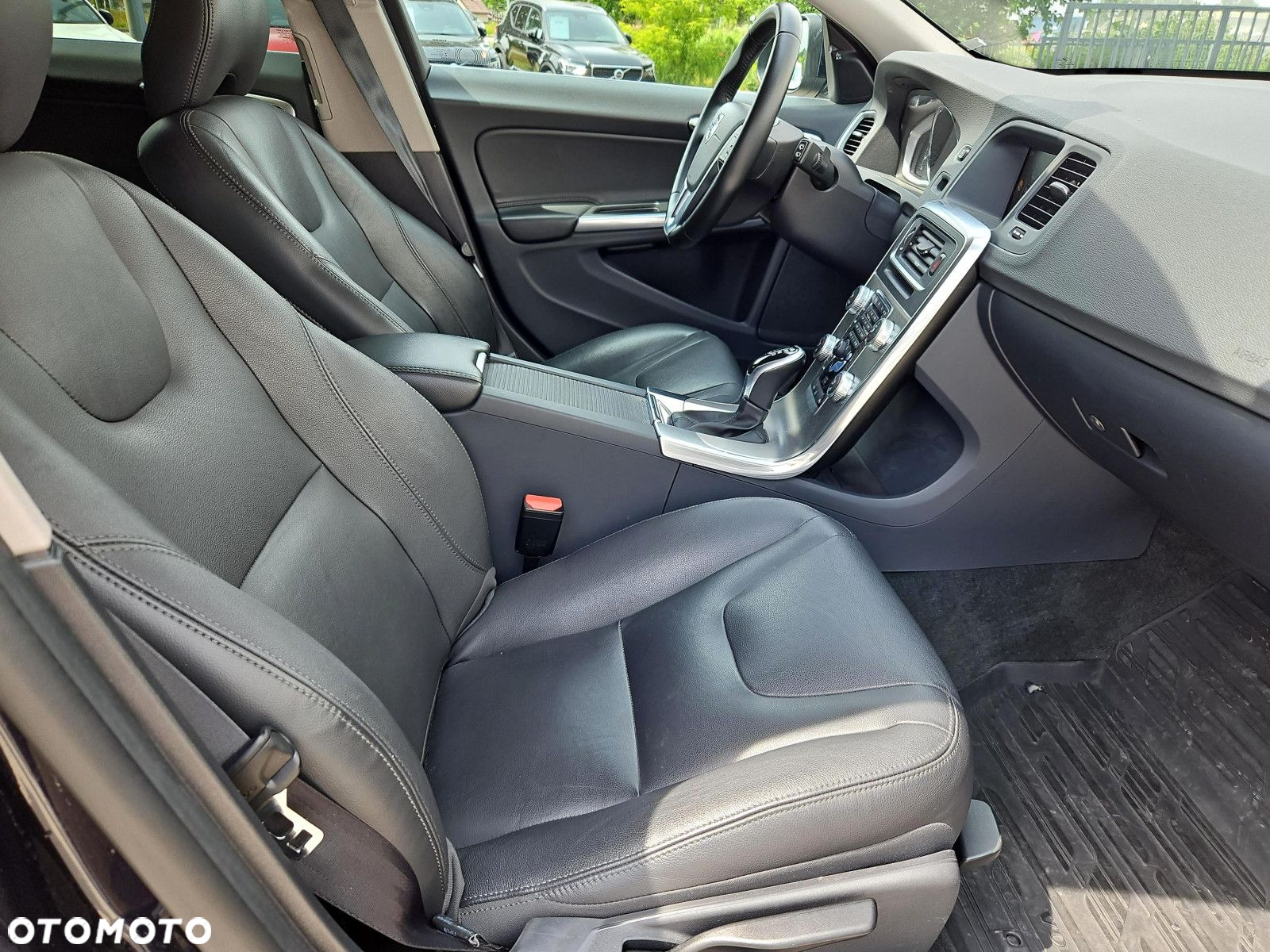 Volvo V60 - 12