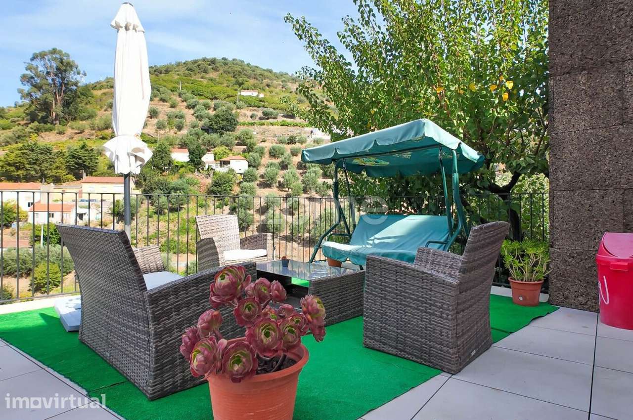 Turismo Rural rentável no Douro | 7 apartamentos, piscina e vinhas - Grande imagem: 4/57