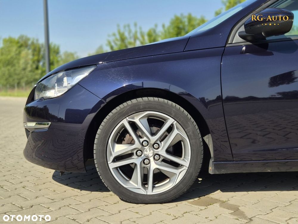 Peugeot 308 - 18