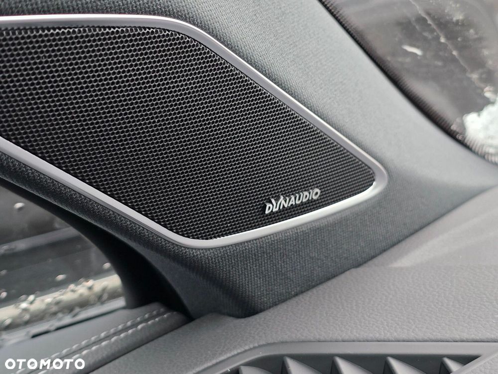 Volkswagen Touareg 3.0 V6 TDI 4Motion R-Line - 25