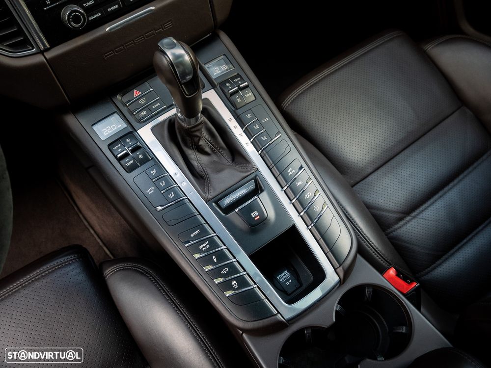 Porsche Macan GTS - 32