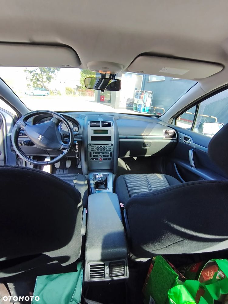 Peugeot 407 - 7