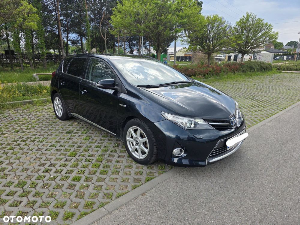 Toyota Auris - 2
