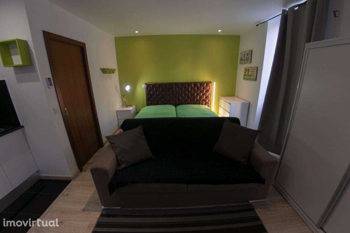 Estúdio - localizado em  Coimbra - Grande imagem: 3/19