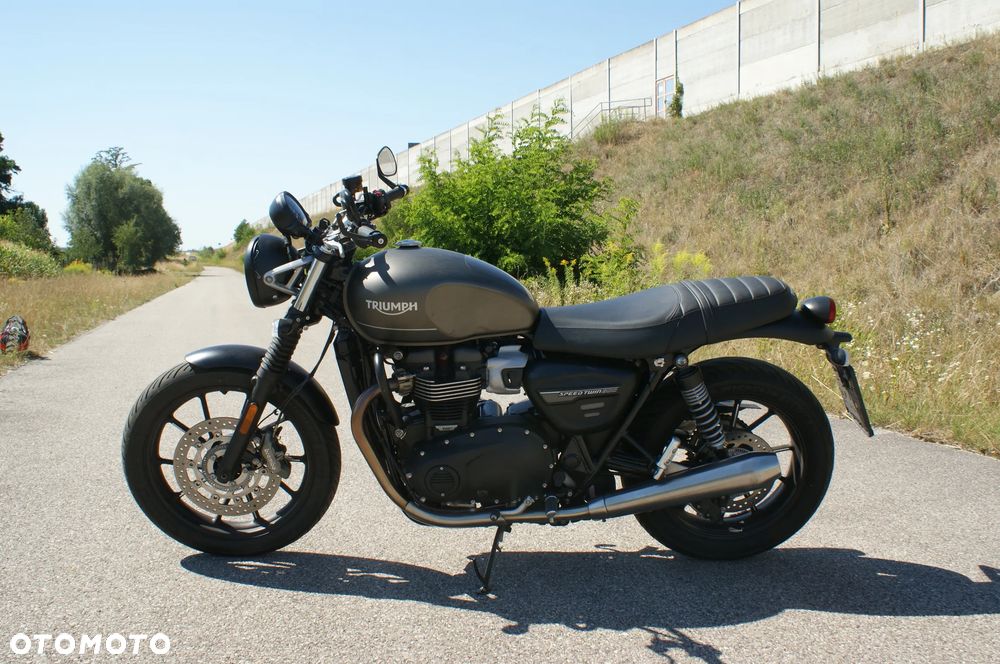 Triumph Speed Twin - 7