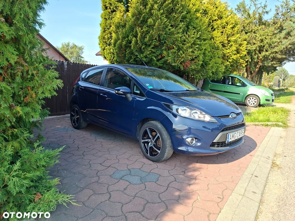 Ford Fiesta - 17