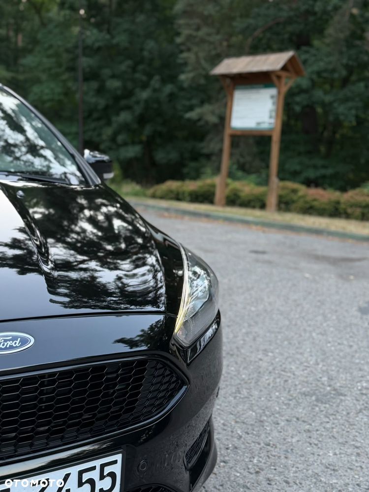 Ford Focus 2.0 TDCi ST-Line Black ASS - 19