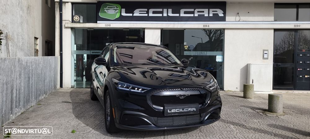 Ford Mustang Mach-E Alargada - 1
