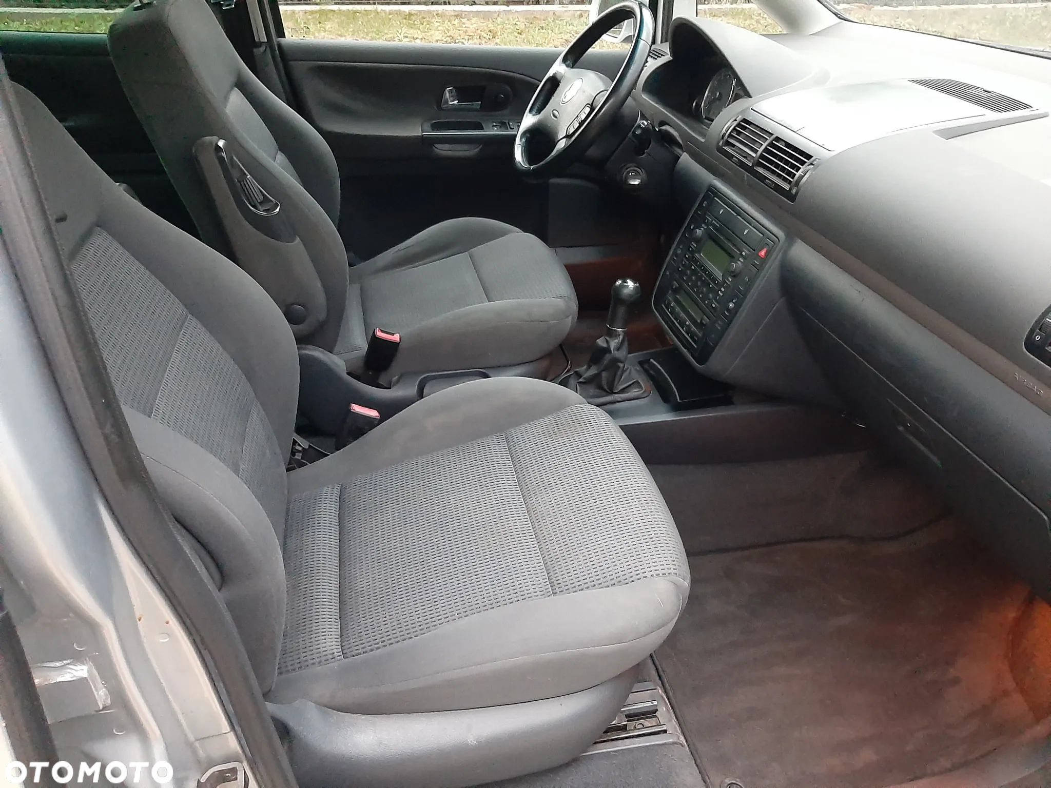 Volkswagen Sharan - 14