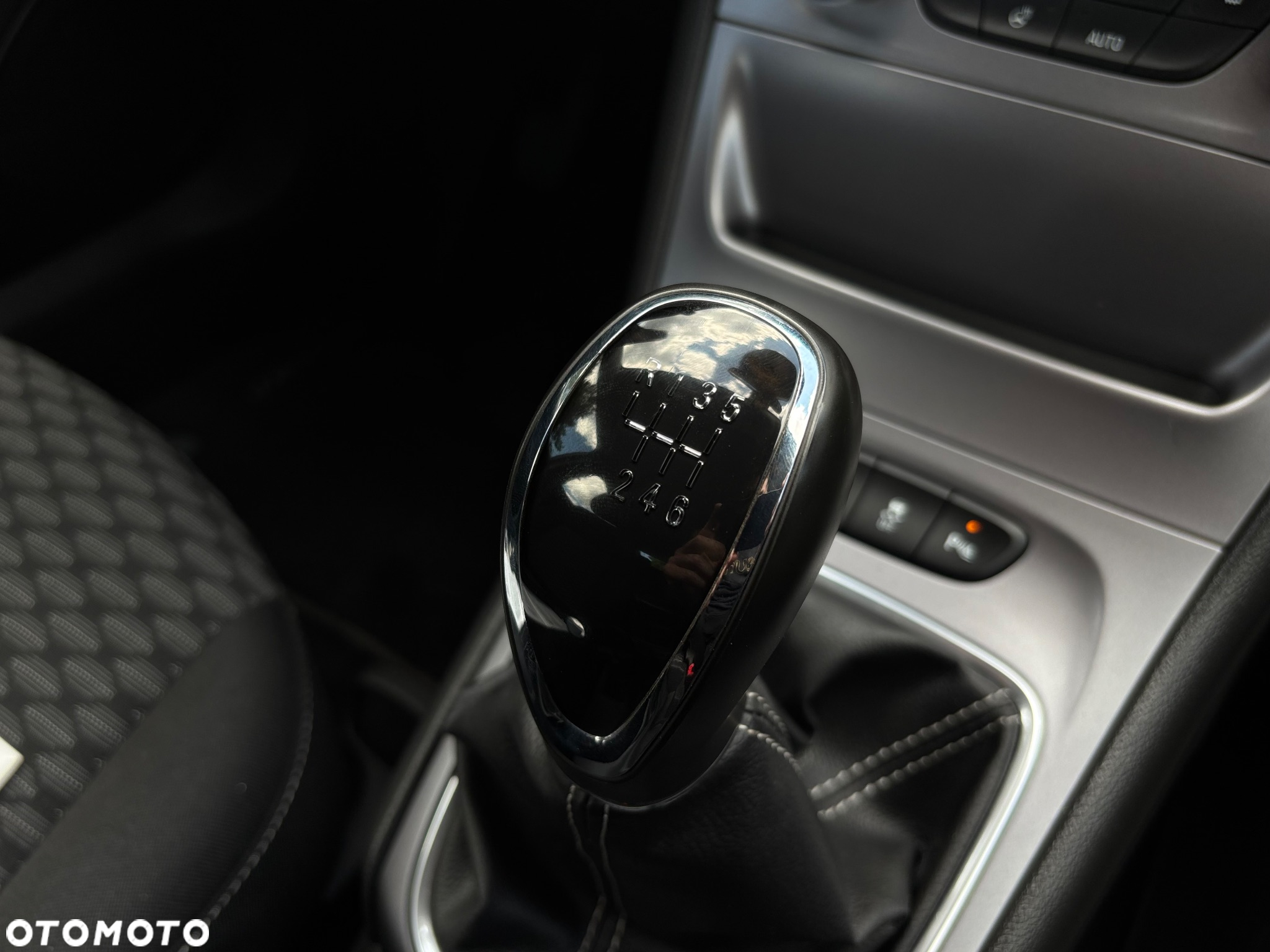 Opel Astra 1.4 Turbo Dynamic - 39