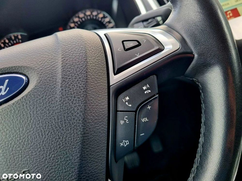 Ford S-Max 1.5 Eco Boost Start-Stopp Titanium - 19