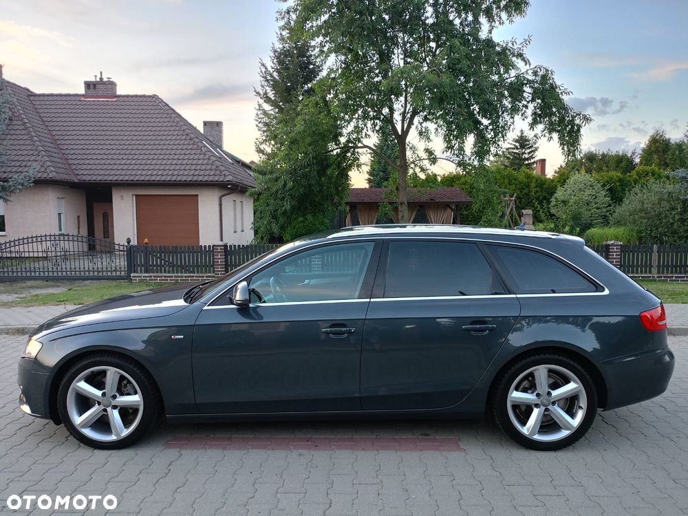 Audi A4 Avant - 8